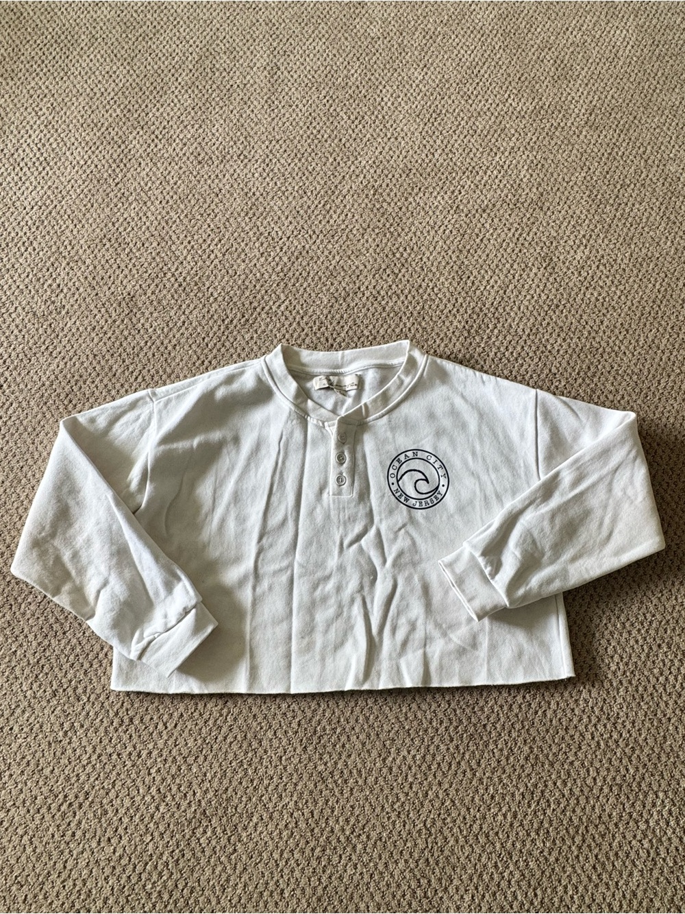 Girls' White Long-Sleeve Henley Top with Wave Emblem